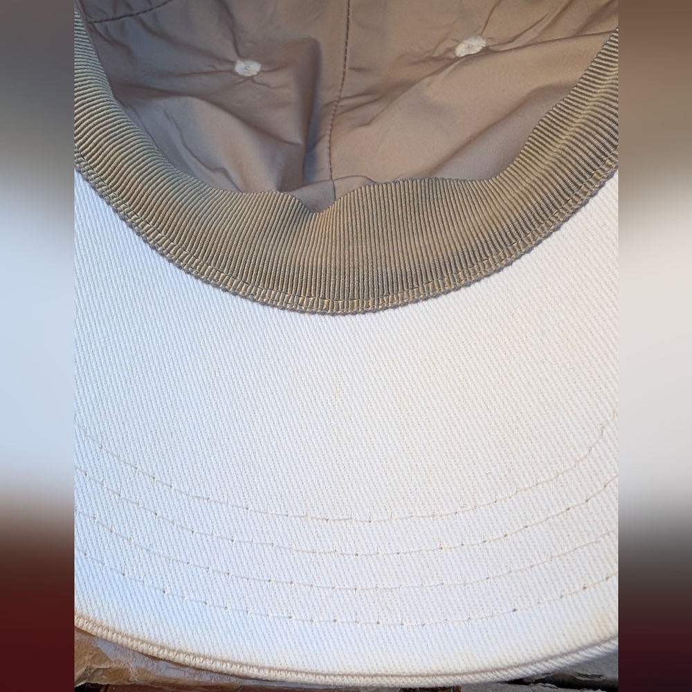 Givenchy Ivory Curved Cap - Picture 4 of 16